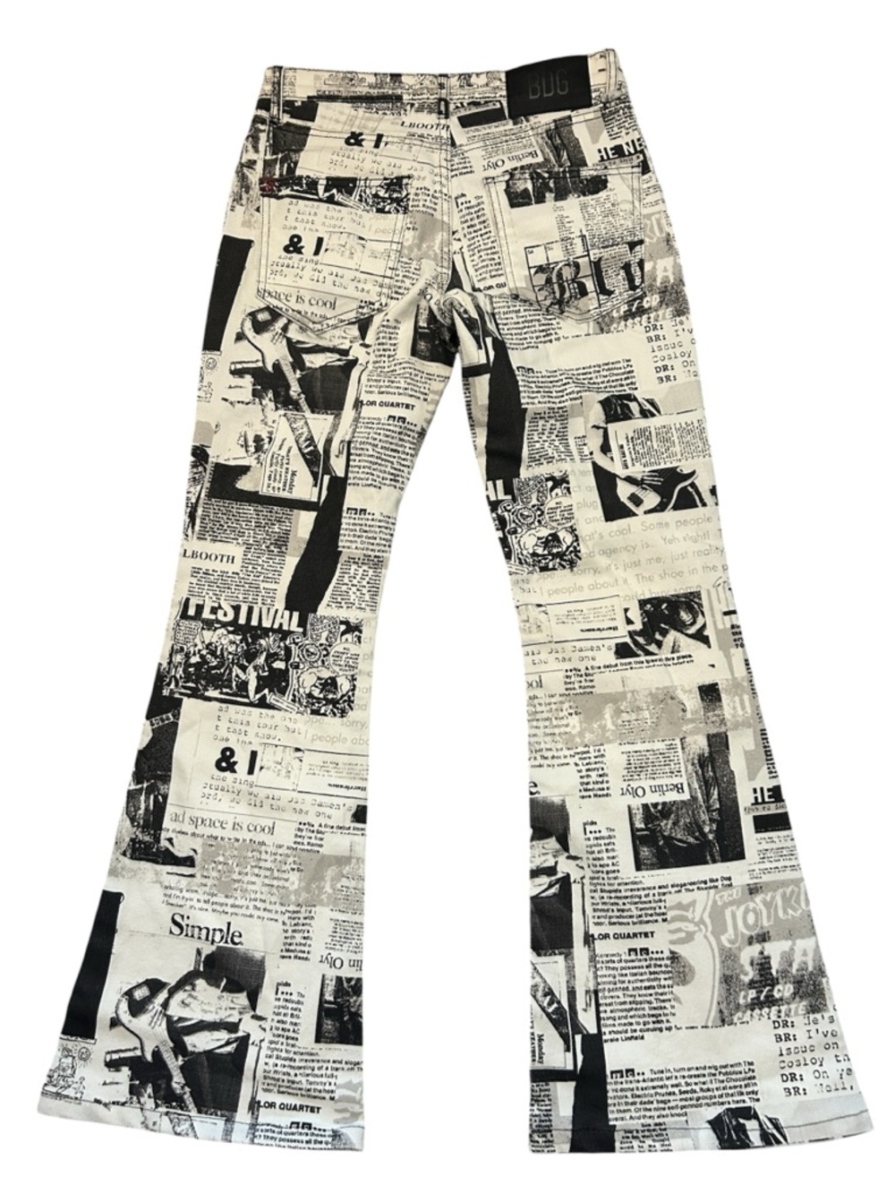 Urban Outfitters BDG newspaper print bengaline low-rise flare trousers - Picture 2 of 11